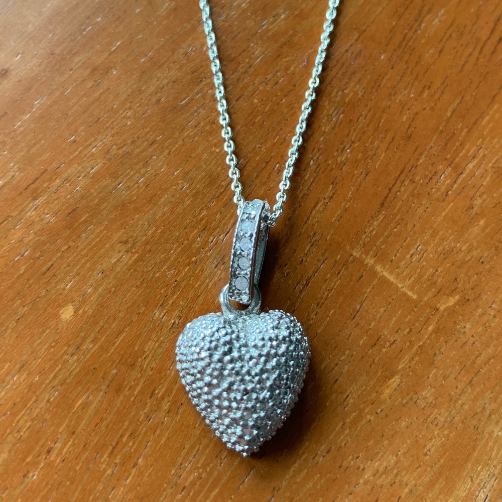 Silver heart pendant rhinestone necklace